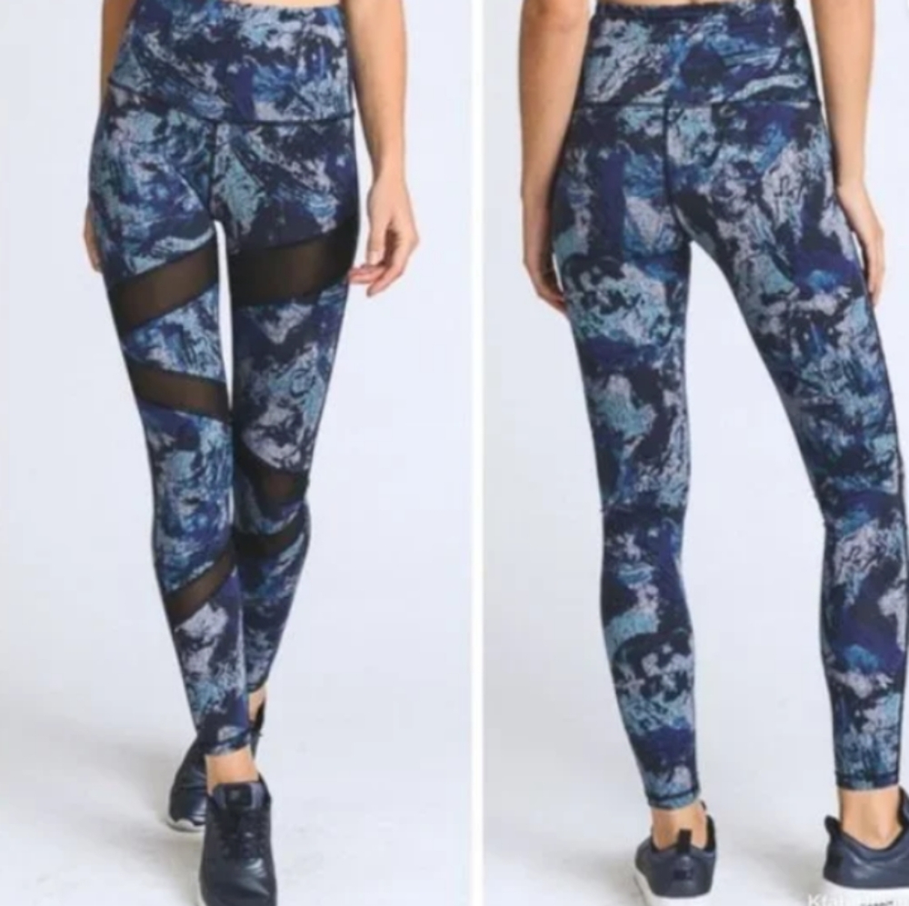 Mono B | High Waist Yoga Mesh Leggings